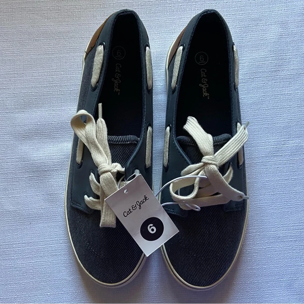 Cat & Jack Boy’s Blue Boat Shoes